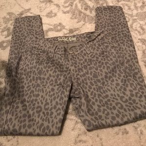 Old Navy Cheetah pants