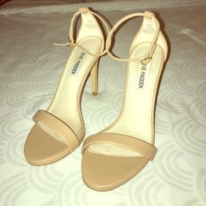 Steve Madden Nude Heels