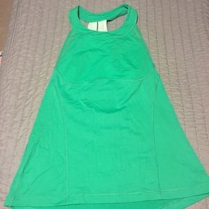 Lululemon high neck tank