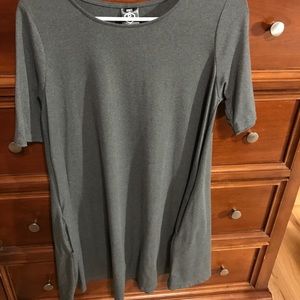 Agnes and Dora Gray Swing