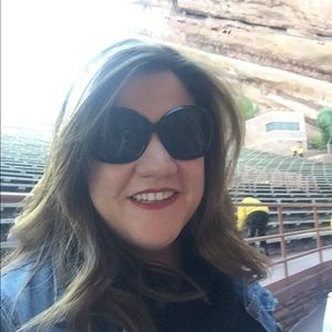 Meet your Posher, Sara