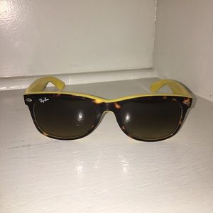 RayBan Wayfarer sunglasses