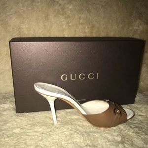 Gucci  💯 Authentic size 7 mule open toe pumps