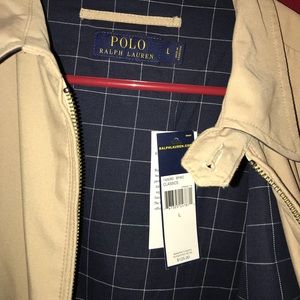 Men’s polo jacket large