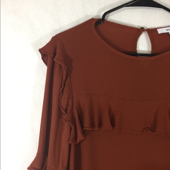 Ro & De Tops - Ro & De Ruffle Top (Sz S)