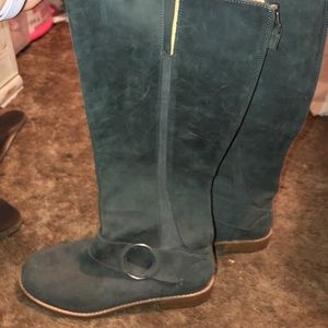 Women’s Olukai boots women’s 10