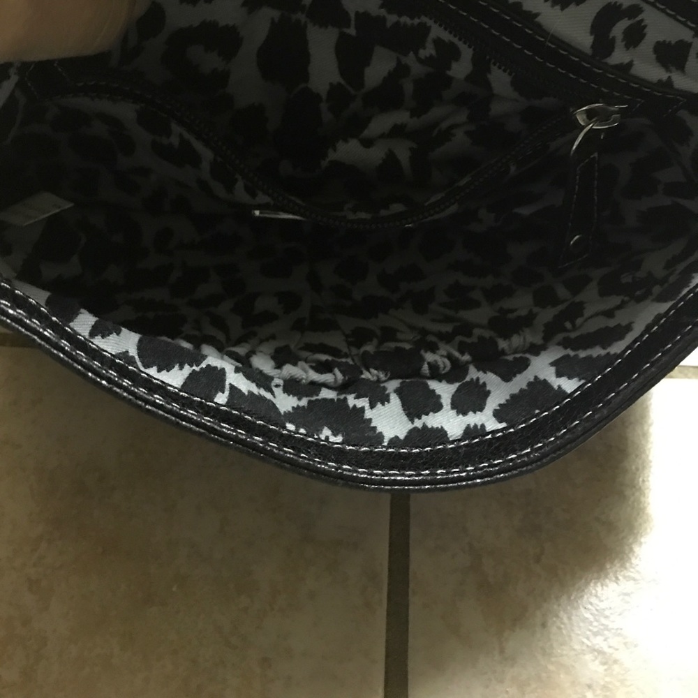 purse - Picture 3 of 5