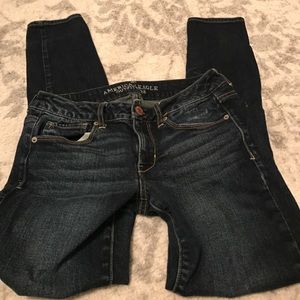 American Eagle Skinny Jeans- Size 6