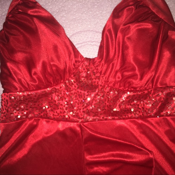 Rampage Elegant Red Dress - Picture 3 of 3