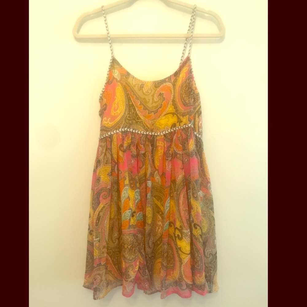 Arc & Co size small flowy dress with cool back