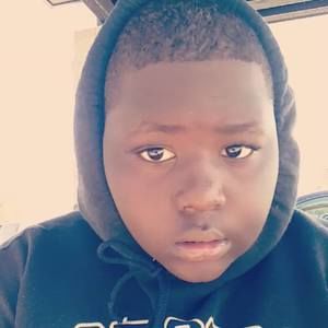 Meet your Posher, Dee