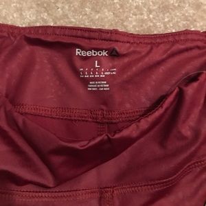 Reebok Pants - NWT Reebok Capri Mesh Insert Reebok Pants - NWT Reebok Capri Mesh Insert