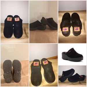 Rocket Dogs Fran Nubuck Black Clogs