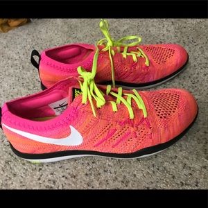 Nike PINK Flyknit Size 8 (Worn Twice) 💕