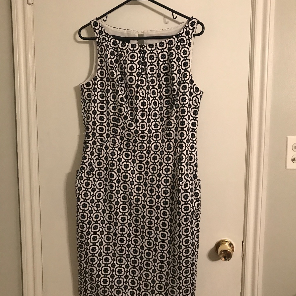Nine West black and white floral dress
