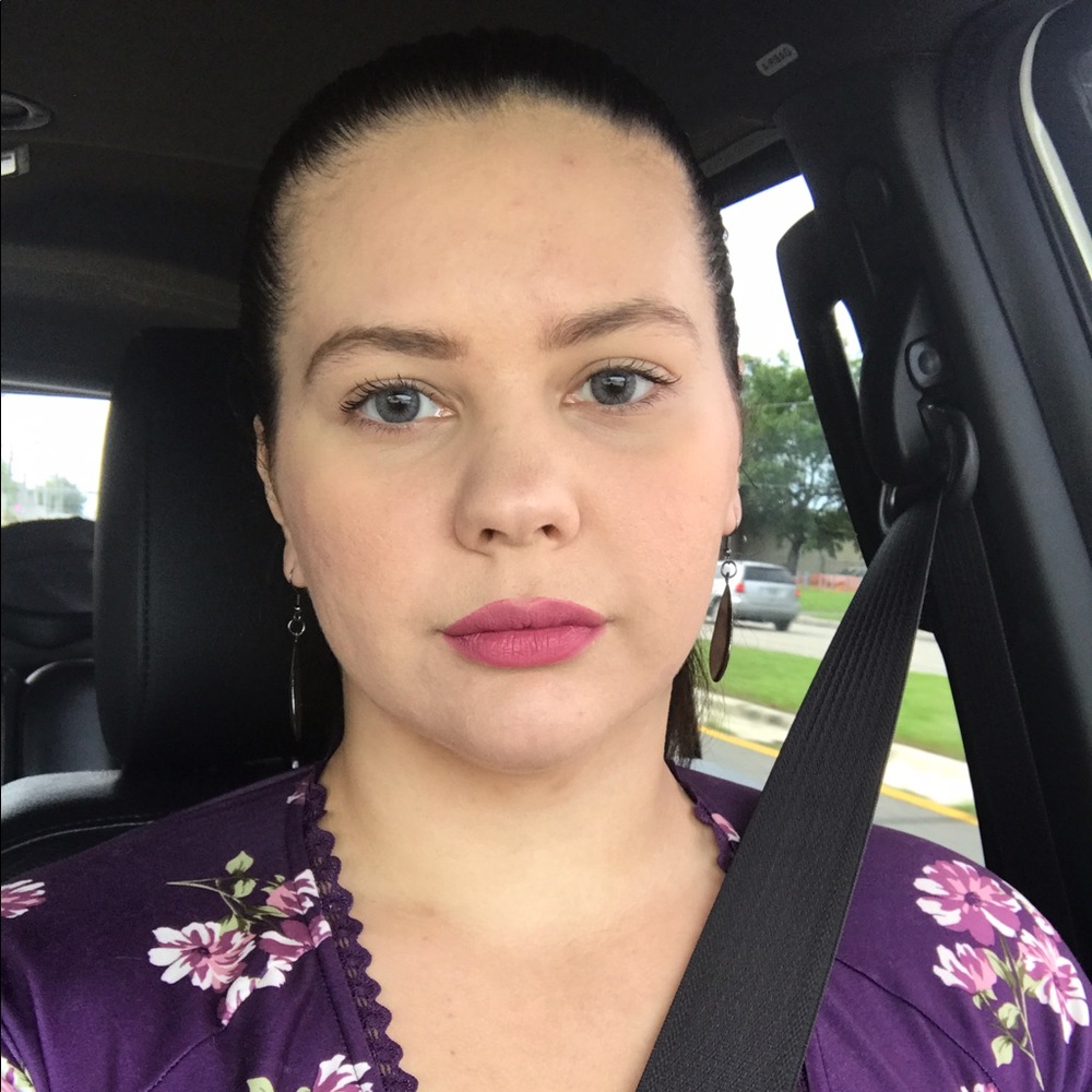 Meet your Posher, Lilian