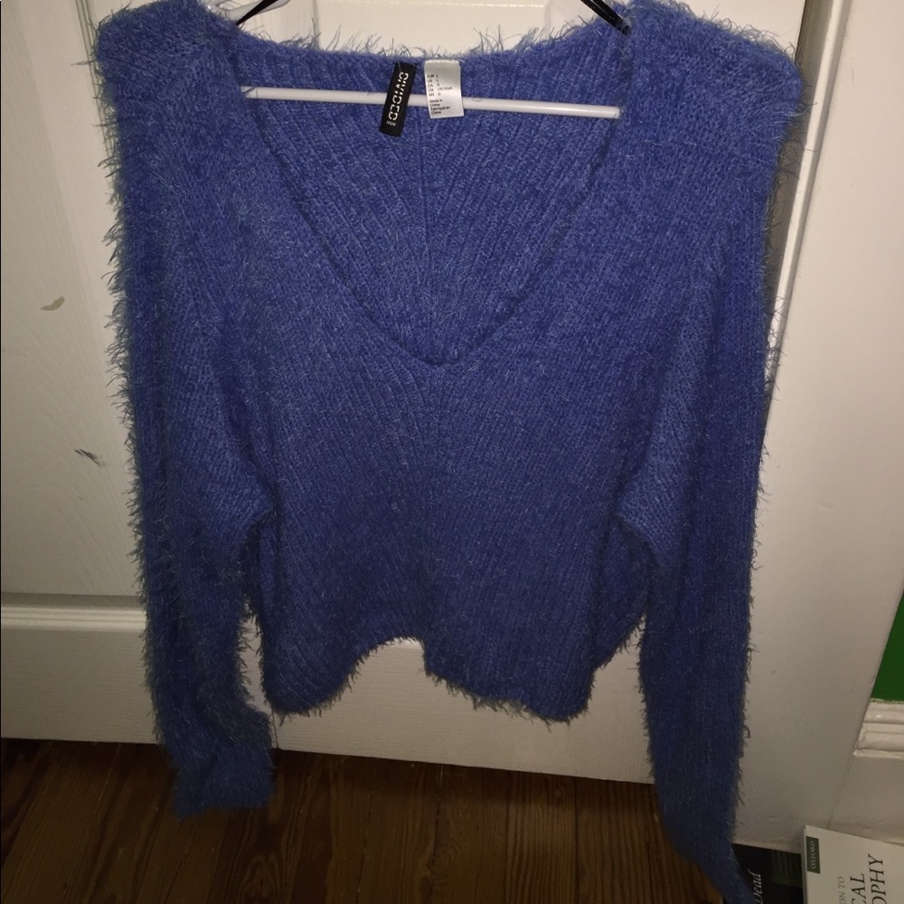 Fuzzy blue crop sweater. H&M.