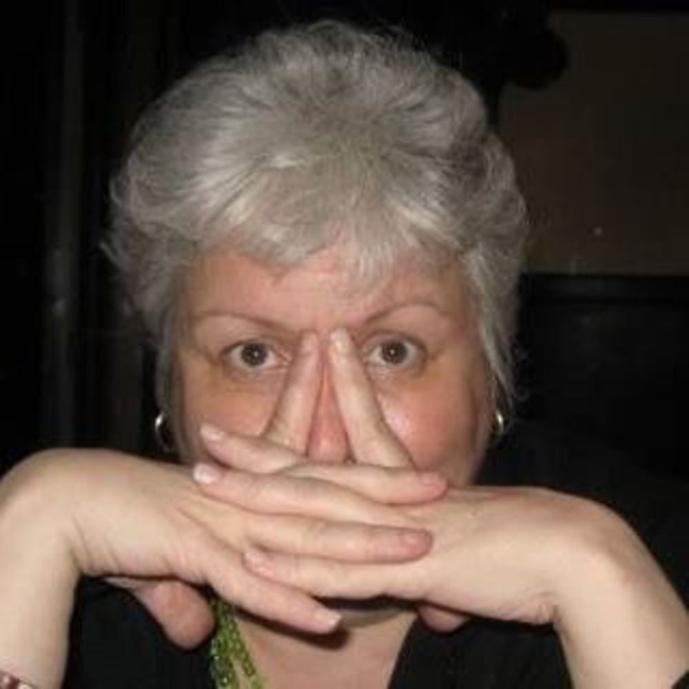 Meet your Posher, Jeanette