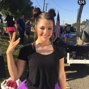 Meet your Posher, Molly