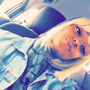 Meet your Posher, Marisa