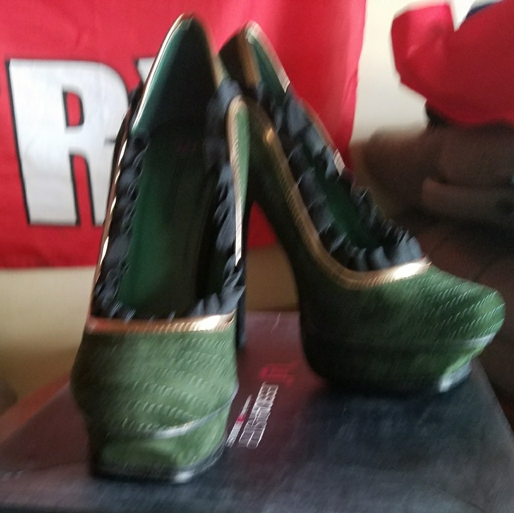 Seasoning heels