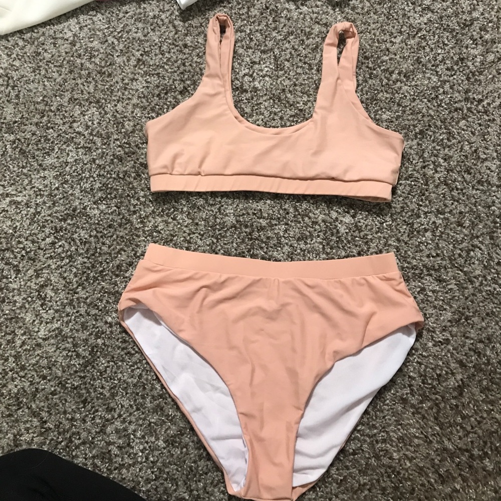 Bathing suit