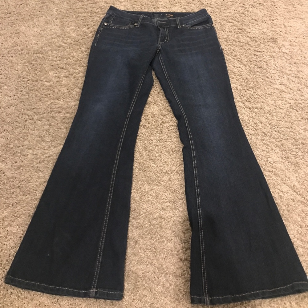 Seven7 wide flare Jean with gold detail