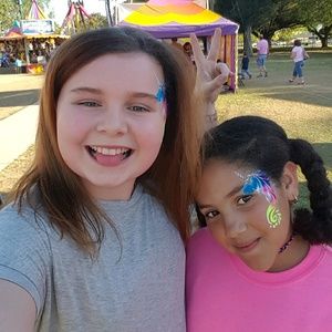 Meet your Posher, Kaytlyn