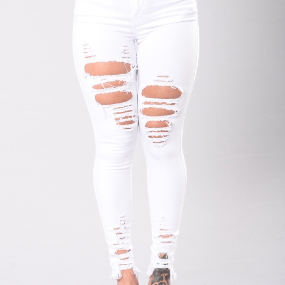 Slightly high waisted jeans