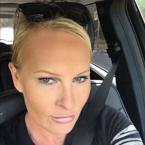 Meet your Posher, Tara