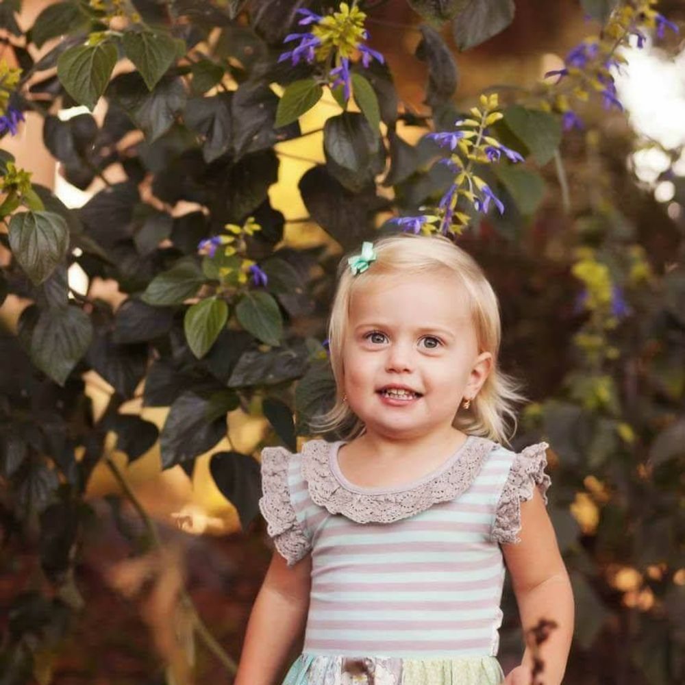 Meet your Posher, Serina