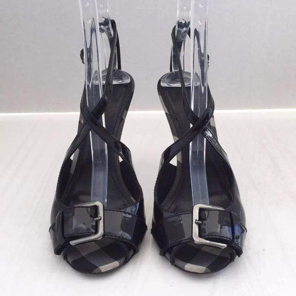 Authentic Burberry Sandals - Picture 2 of 2