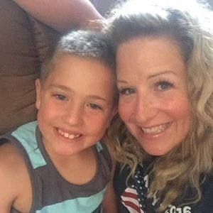 Meet your Posher, Mistie