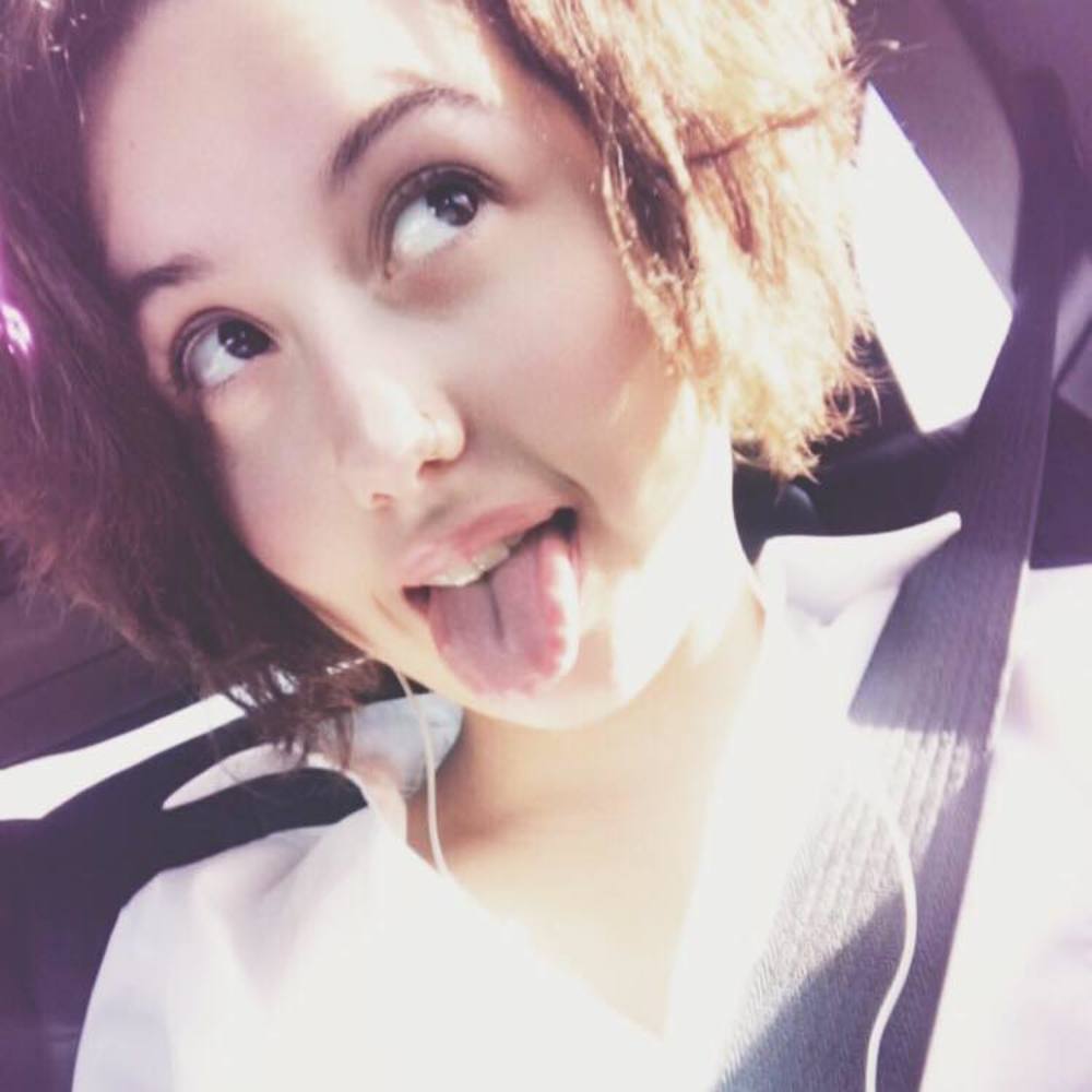Meet your Posher, Madi