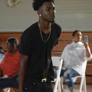 Meet your Posher, Stanley