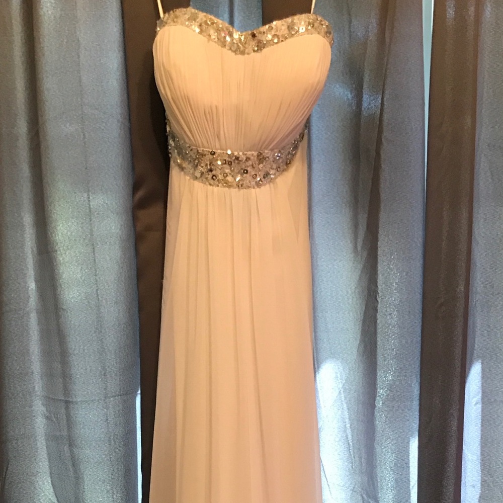 Prom/formal dress