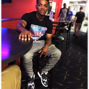 Meet your Posher, Qua