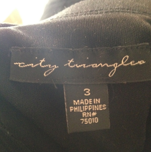 Black Formal Dress - Picture 2 of 5