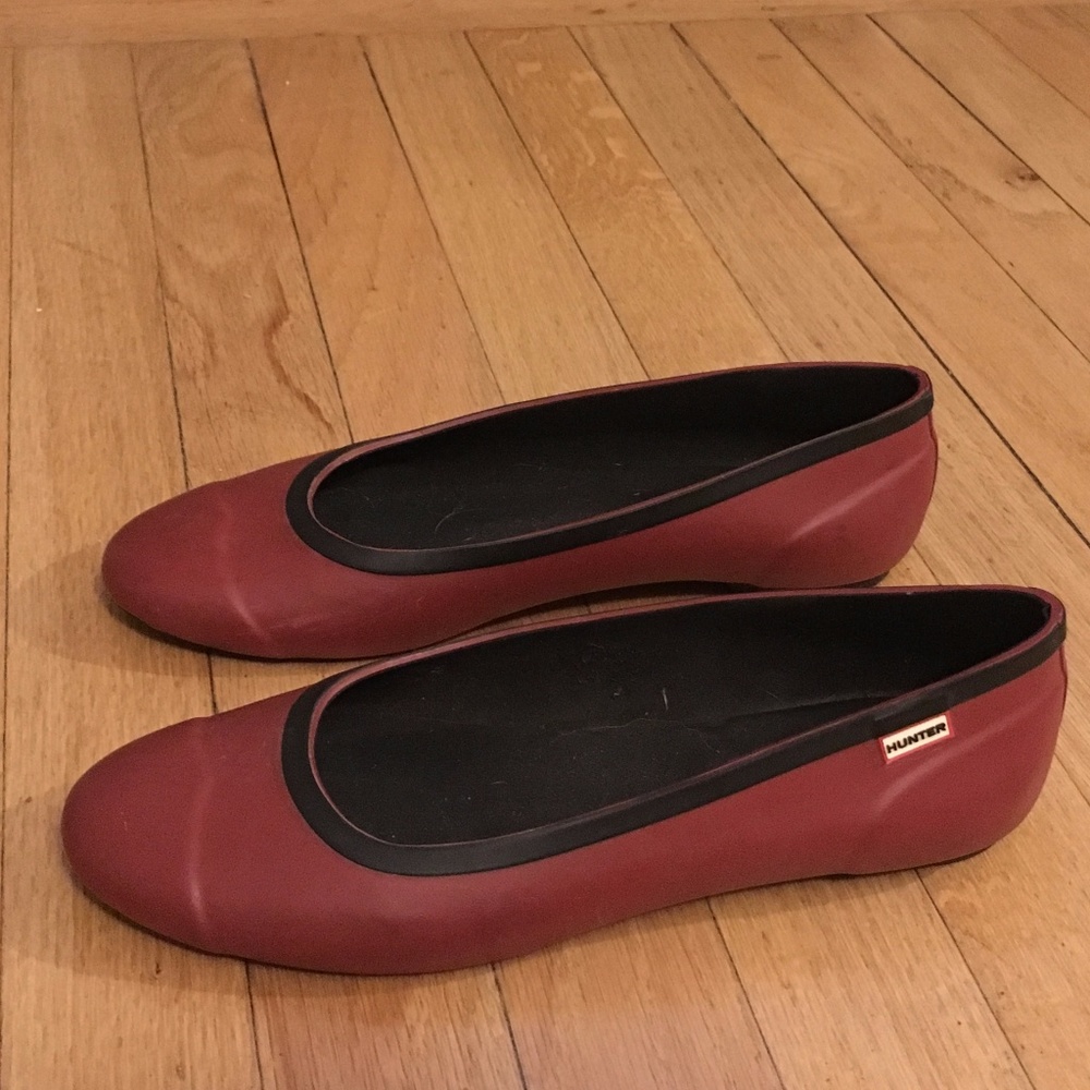 Maroon Hunter ballet flats