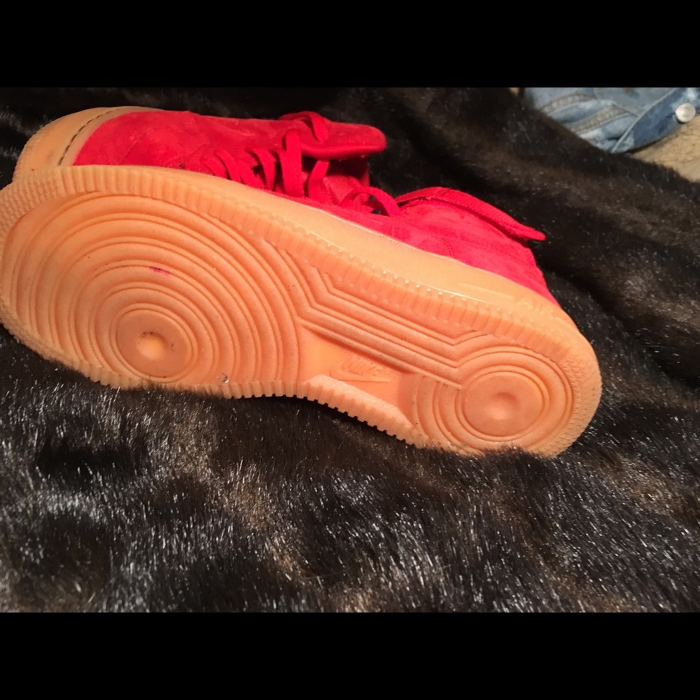 Red Fashion Nike Air Force 1 Women. - Picture 2 of 4