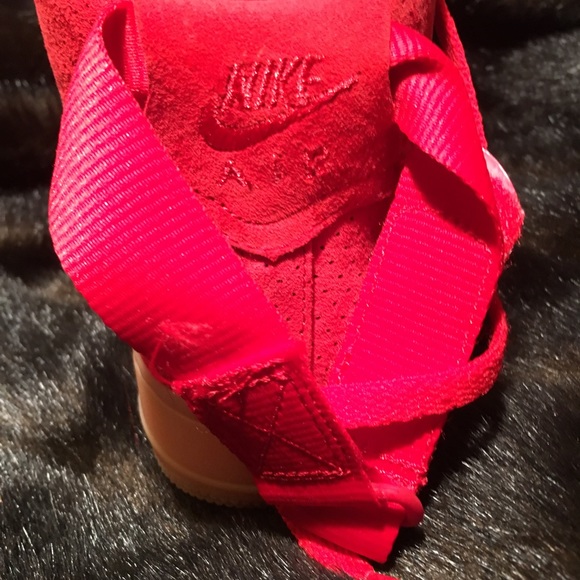 Red Fashion Nike Air Force 1 Women. - Picture 3 of 4