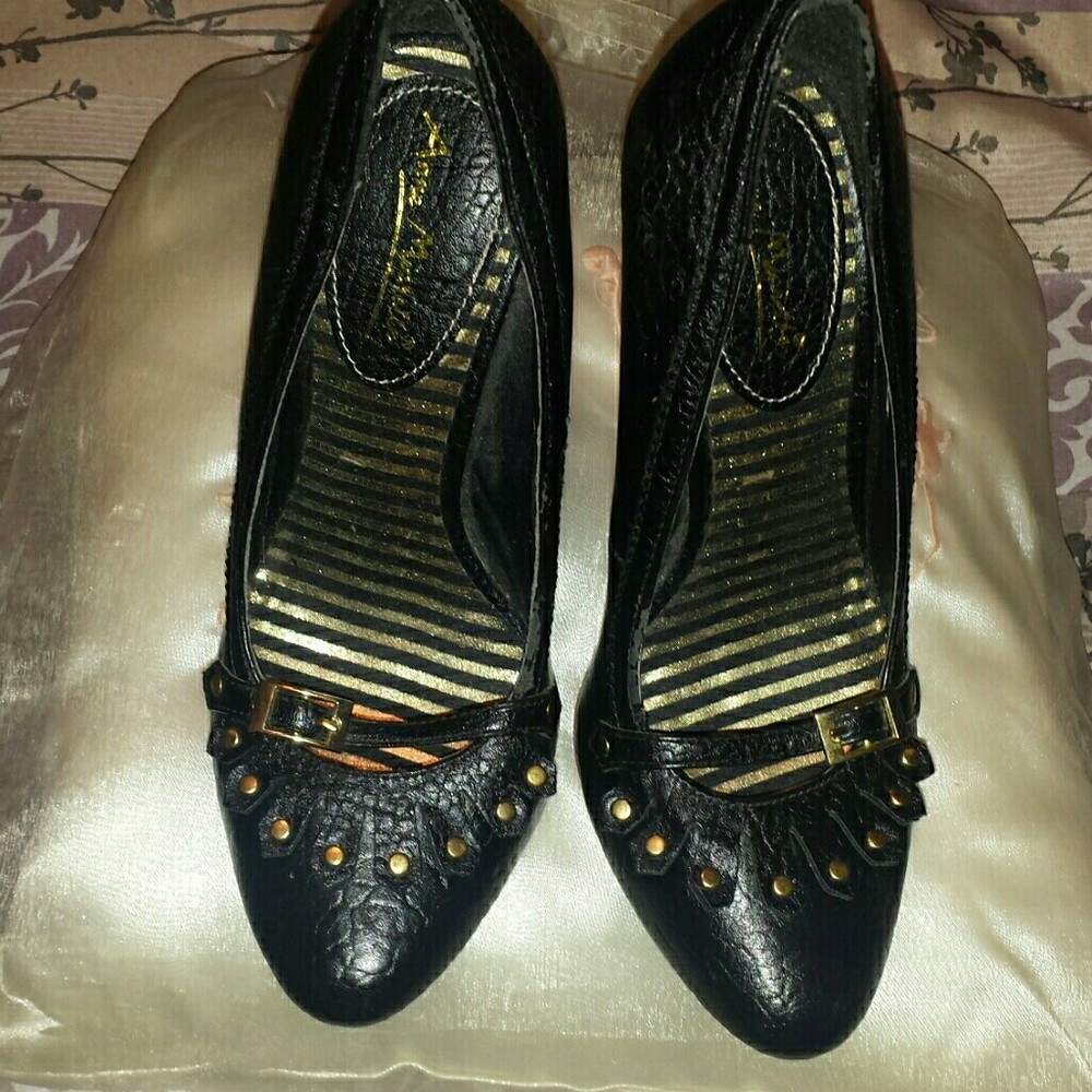 Anne Michelle Black Leather women pumps