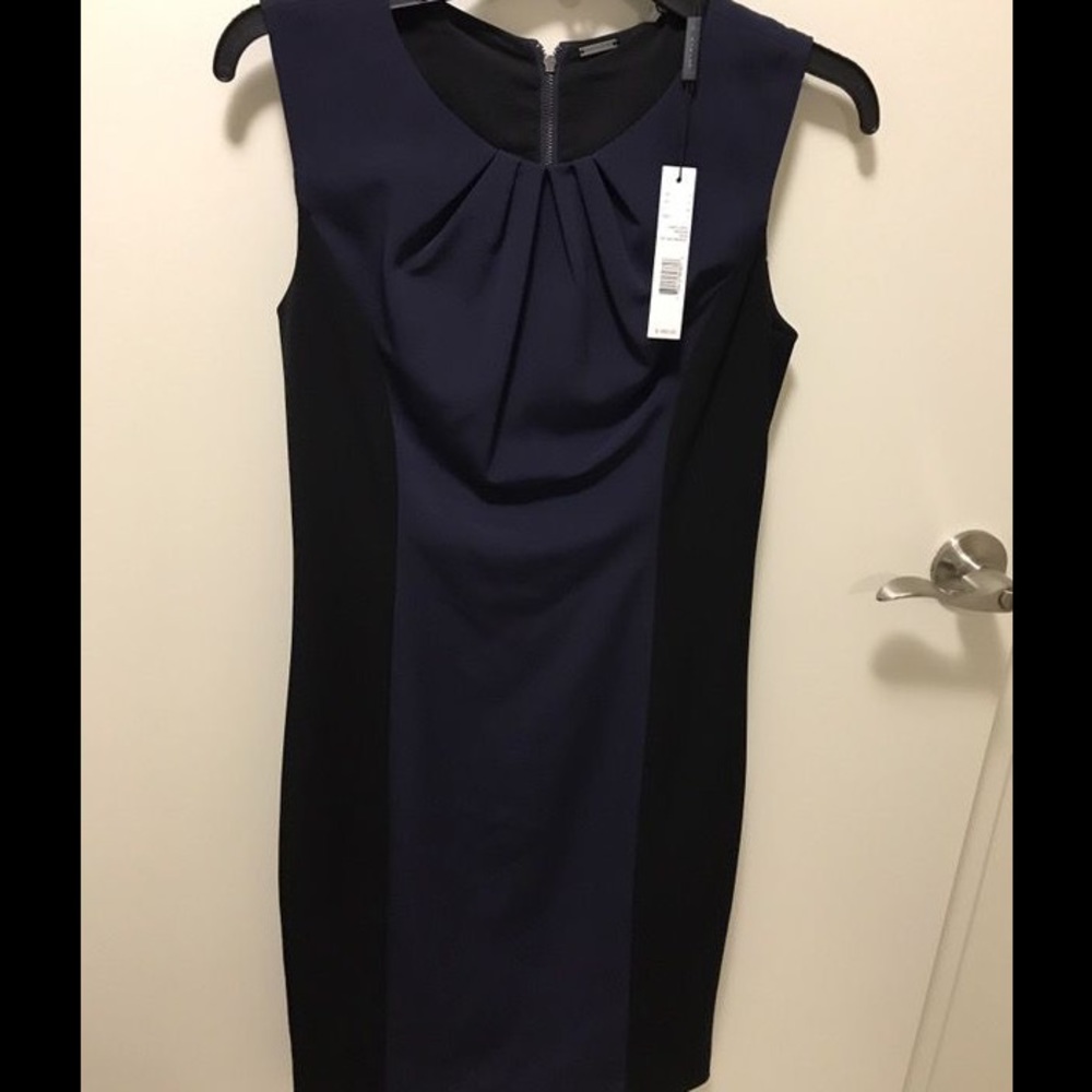 NWT Elie Tahari Navy Black Sheath Dress (size 2)