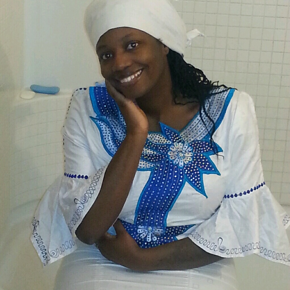 Meet your Posher, Julie