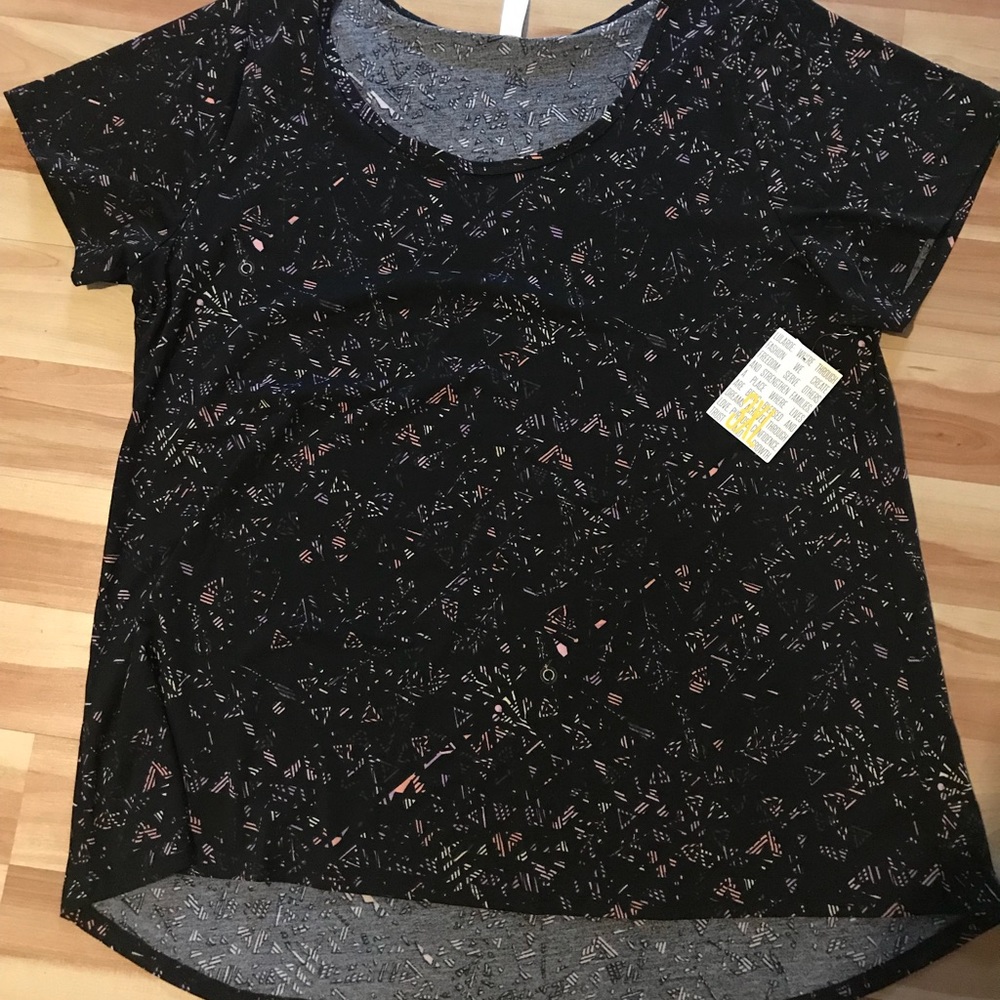 LuLaRoe Classic T