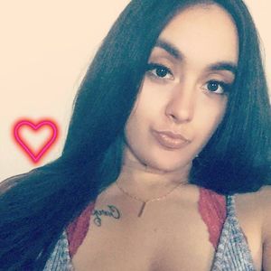 Meet your Posher, Cynthia