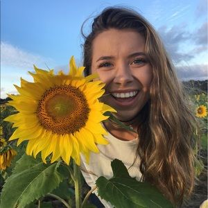 Meet your Posher, Kiley