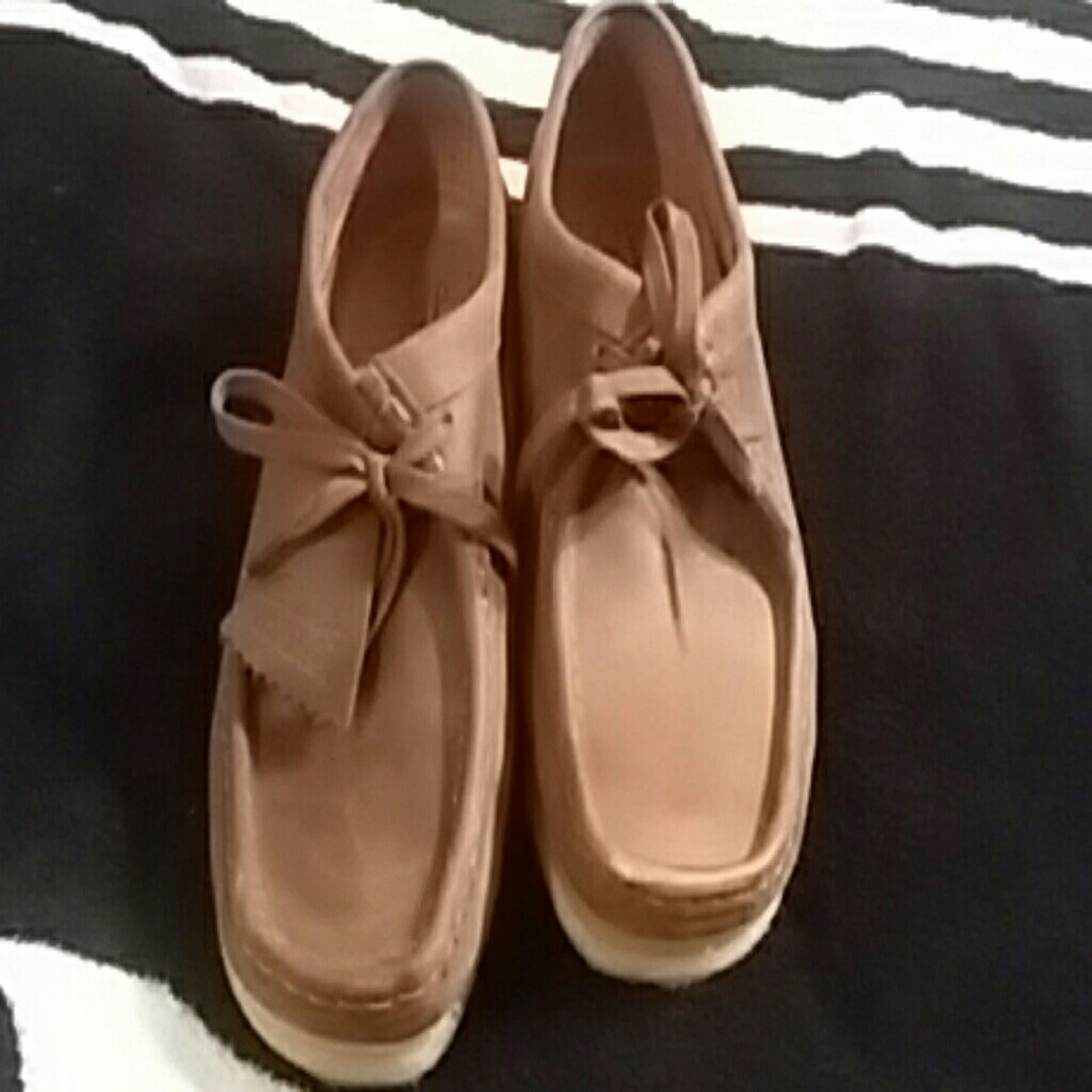 Clarks - Picture 3 of 3