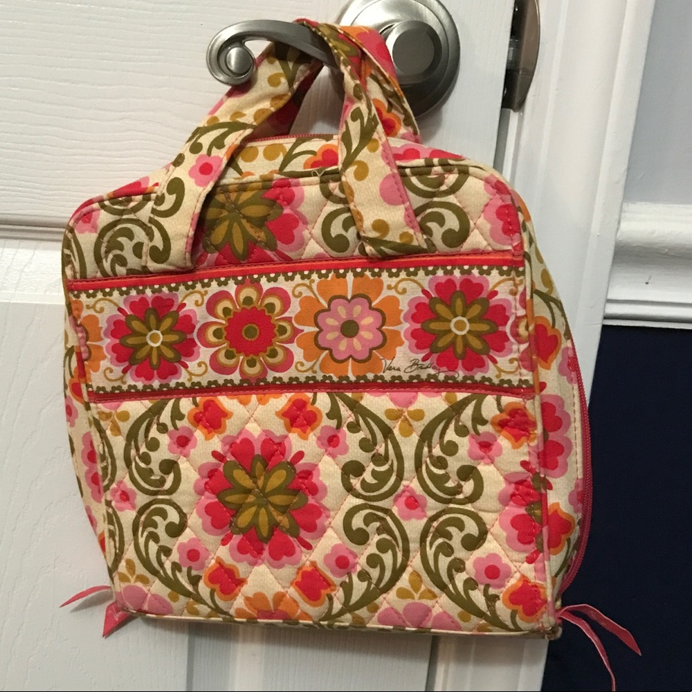 VERA BRADLEY TECH ORGANIZER FOLKLORIC RETIRED