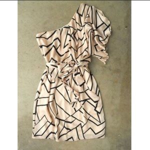 One shoulder dress